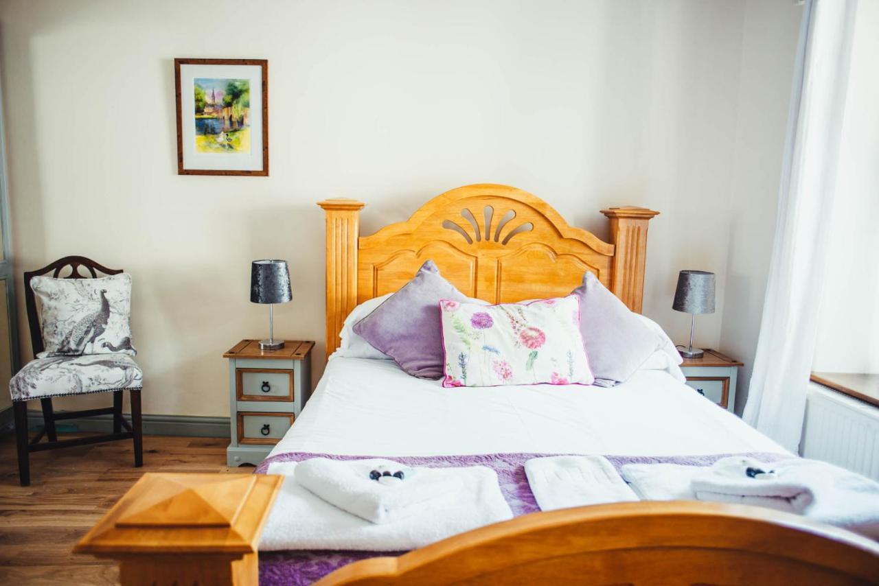 Hotel The Horse And Jockey 2*